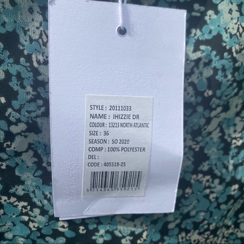 ICHI Floral Blouse - Picture 11 of 11
